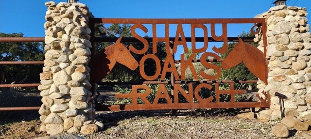 Unplug and Relax under the stars in a unique Private Airstream on 4 acres-ranch