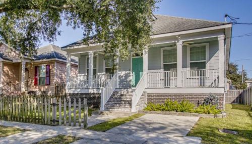 Updated Family Home Near New Orleans City Park!