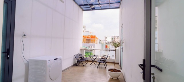 Urbanest Serviced Apartment - Near airport