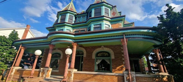 VAAST Bed & Breakfast