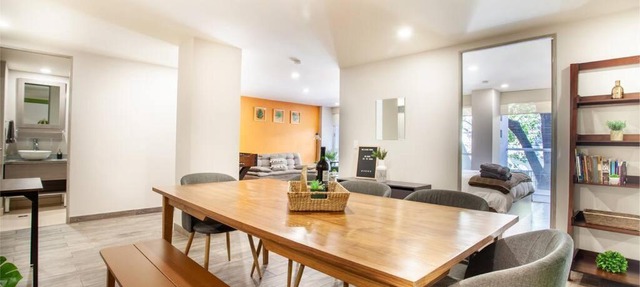 Villa VivaLaVida 3BR/2BA, 200Mb