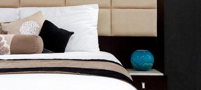 VR Queen Street Hotel & Suites