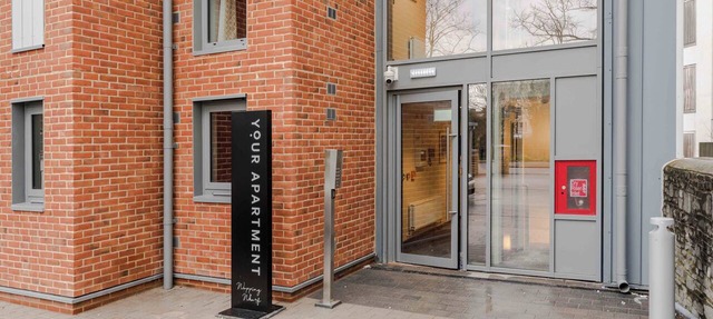 Waterside Living I Luxe Apartments