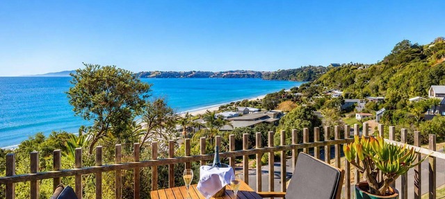 Wavesong - Private Spa Unit Above Onetangi