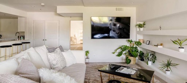 WEHO 3BDM PENTHOUSE