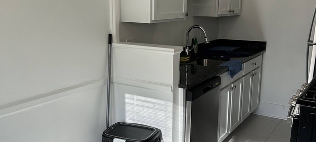 Welcome to our beautiful unit right here in the Heart of D.C!