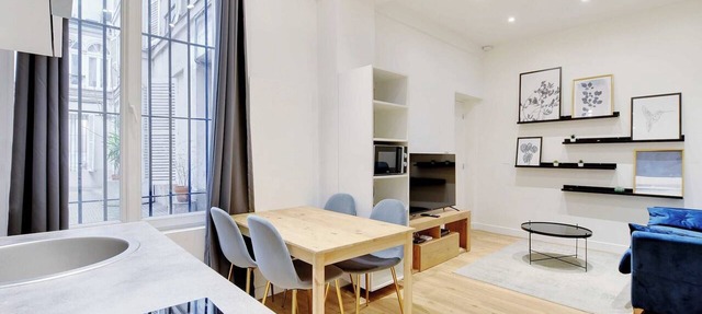 Welcoming apartment - 1BR/4P - Grands Boulevards