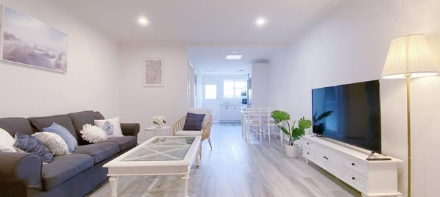 Well-Located 2-Bedroom Unit in Mornington
