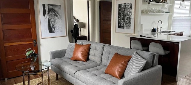 Willard Beach: Cozy Apartment with a King Size Bed