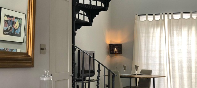 Wimbledon - Apartment - Sleeps 2 -private Entrance