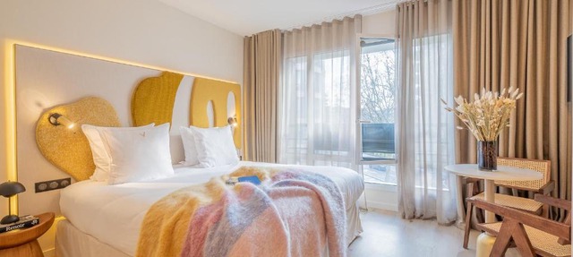 Yuna Porte-Maillot - ApartHotel