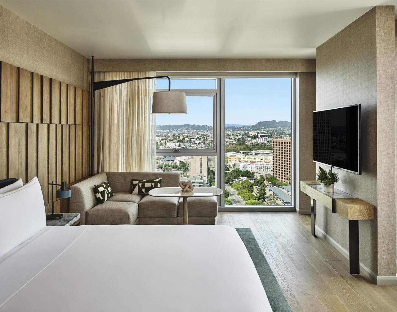 Conrad Los Angeles 1