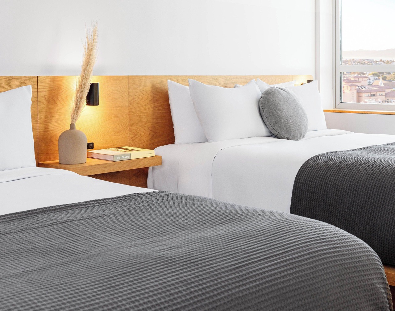 Hotel June West L.A., a Member of Design Hotels 1