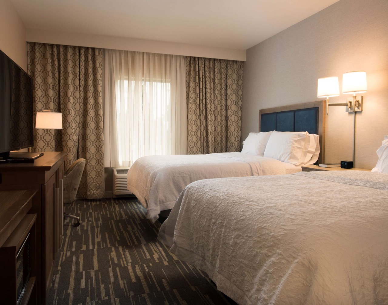 Hampton Inn & Suites Seattle/Redmond 1