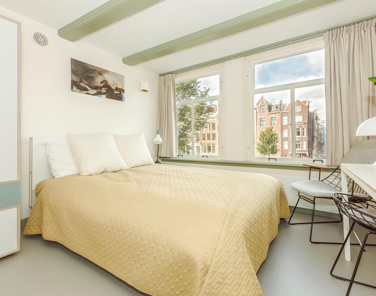 Red Ox - Super Central Canal View Rooms 1