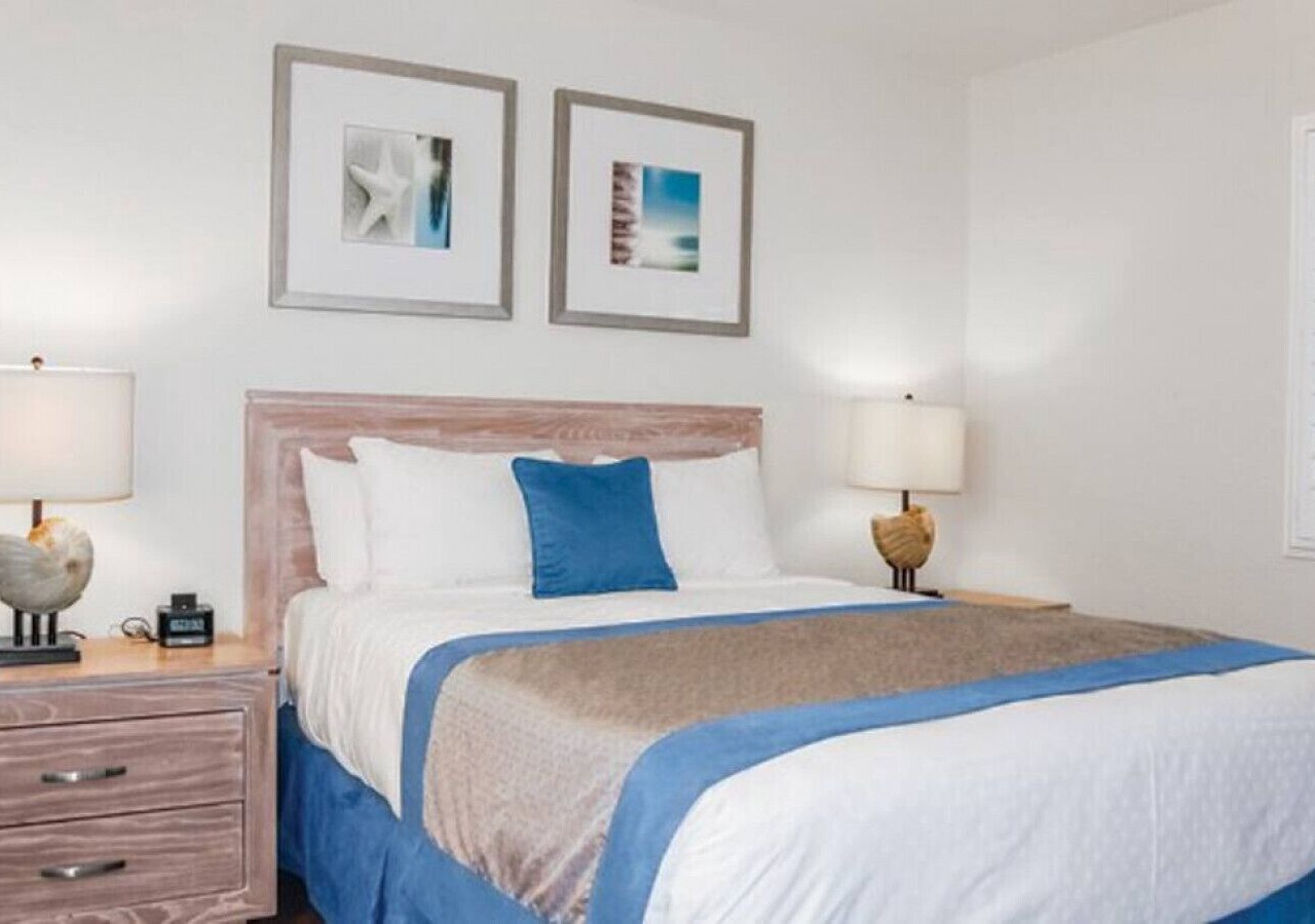 Riviera Beach & Shores Resort 1 bedroom · Capistrano Beach, Stylish One Bedroom Suite! 1