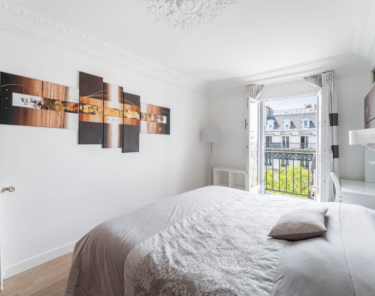 Haussmannian apartment - top floor 1