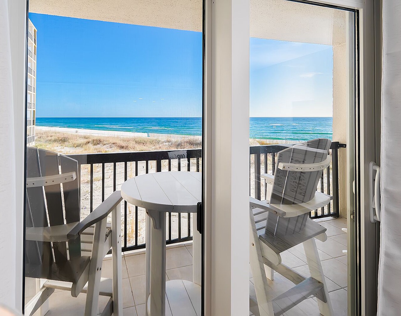 Beachfront LOW-Rise @ Pinnacle Port B3 - Quiet Beach in Gated Carillon 5 STAR 1