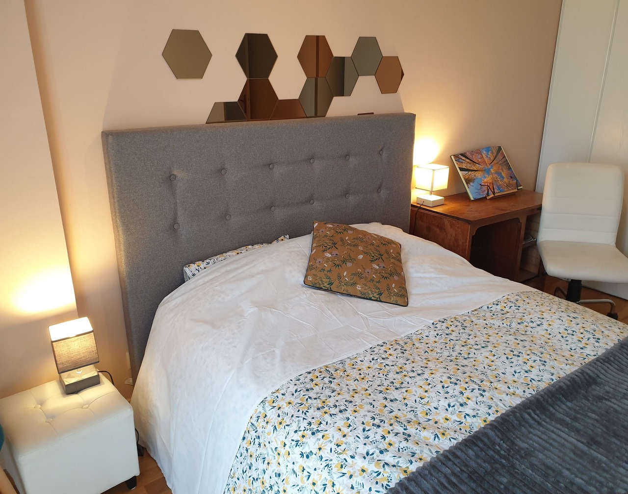 Beautiful 3-Bed Apartment in Saint-Denis Paris 1