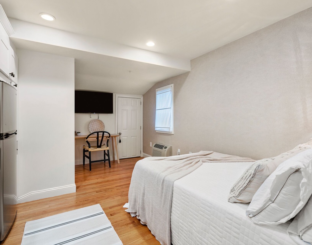 Dusk Suite at The Hygge House, Dusk Suite at The Hygge House 1