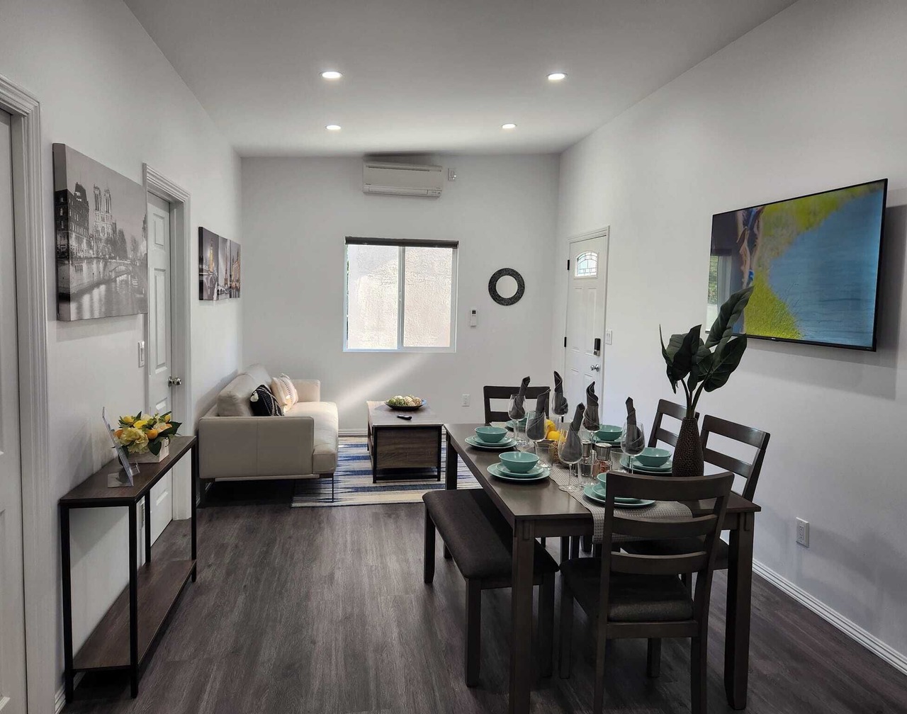 Modern Furnished ADU Near Metro LA – Mid‑Term Ready 1