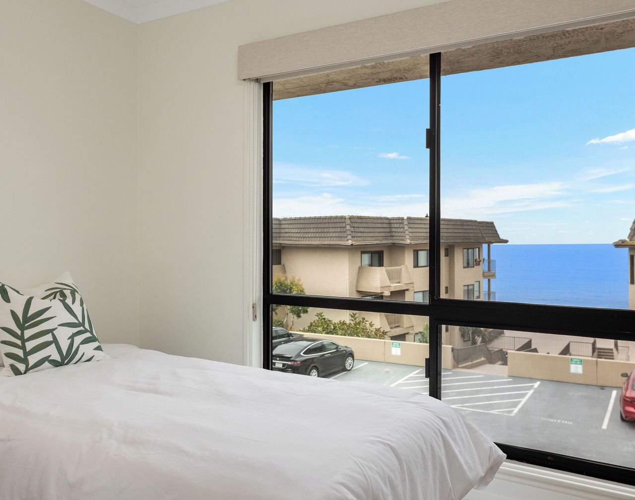 Pacific Bliss - Ocean View Solana Beach Townhome with Resort Amenities 1