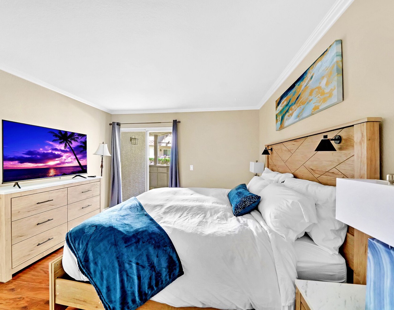 Make SEAS THE DAY Your Home Base Ideal for Families & Corporate Travel 1