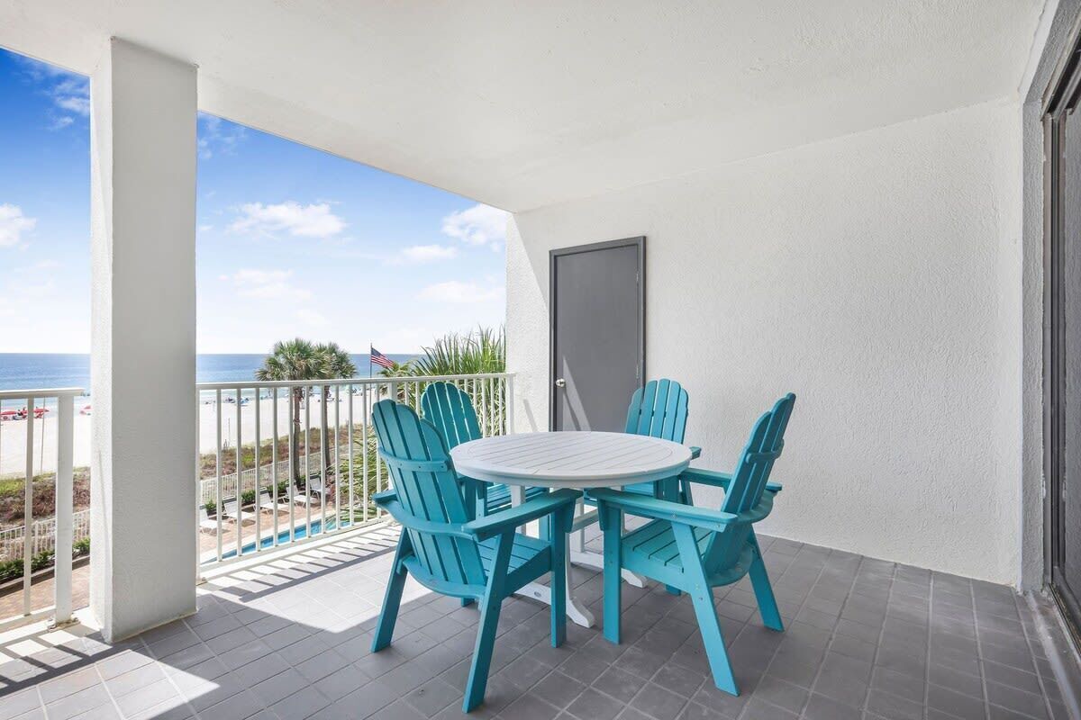 Windward Pointe 303, ideally located on 3rd floor 1