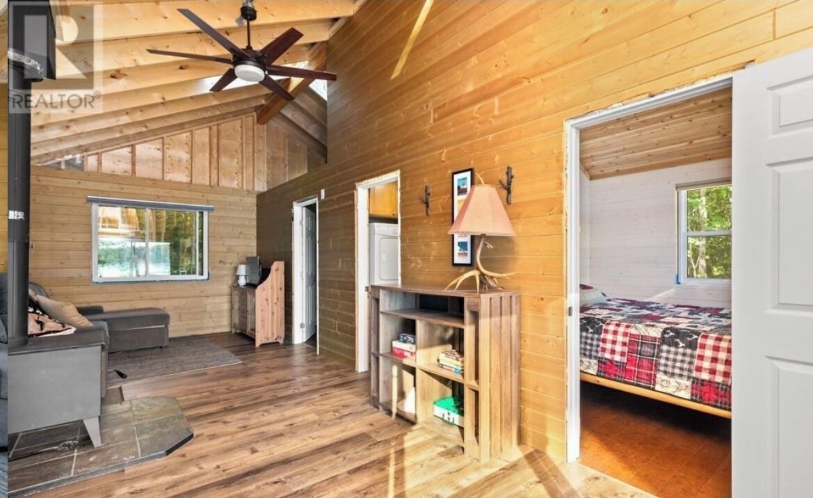 Cozy Georgian Bay Cottage 1