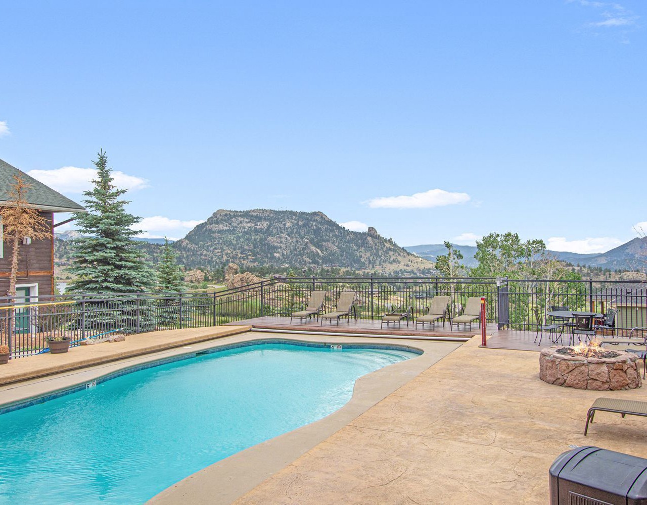 Notchtop Mountain Condo 1