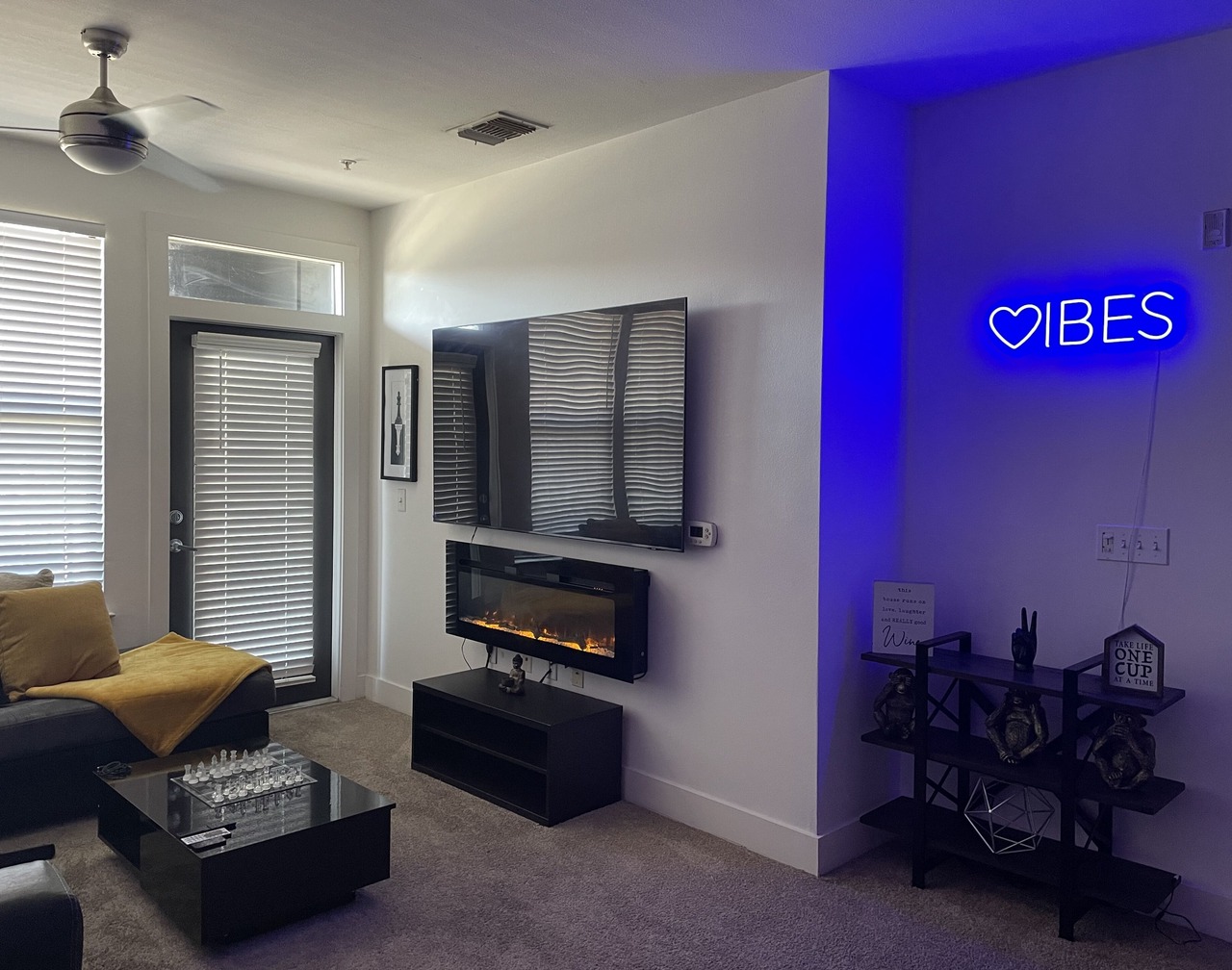 Beautiful Luxury Condo IN Downtown Orlando 1