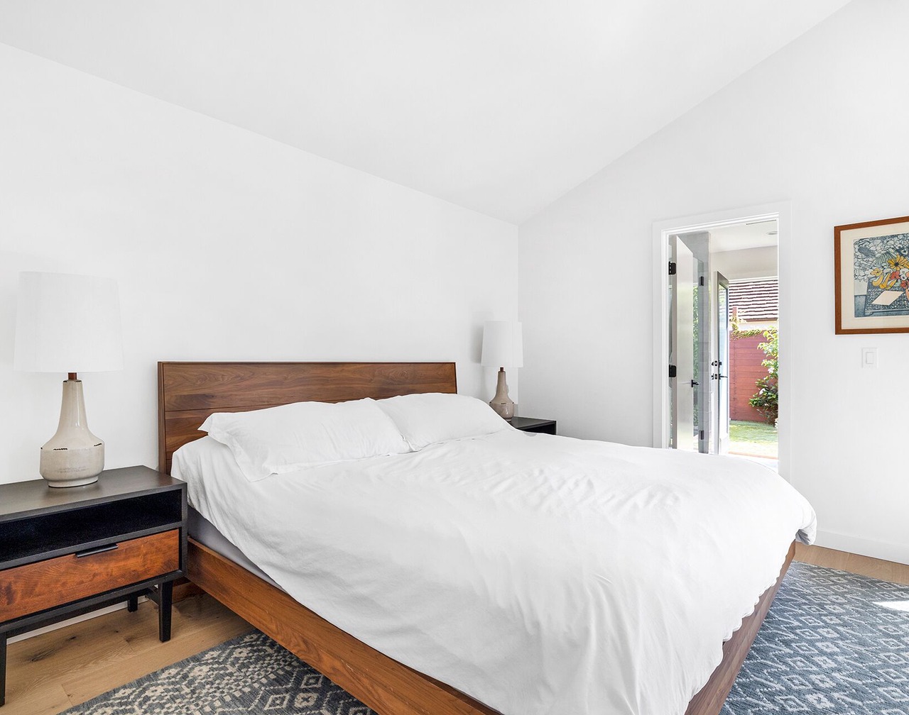 Designer Mar Vista Mid-Century Oasis with Pool + Hot Tub 4BR/4Bath 1