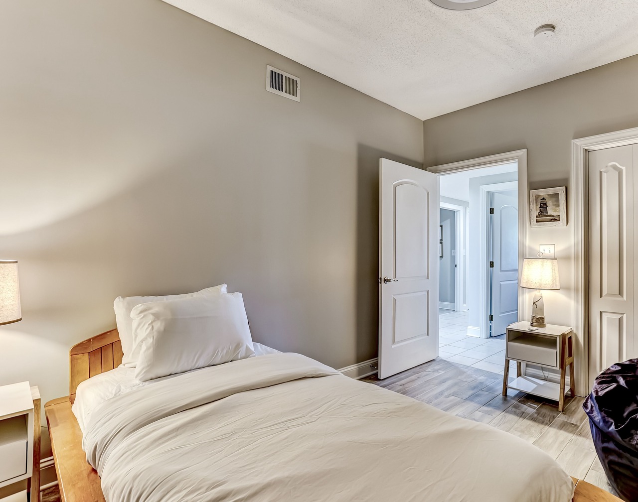 Wonderful Ocean Views, Heated Pool Access 1
