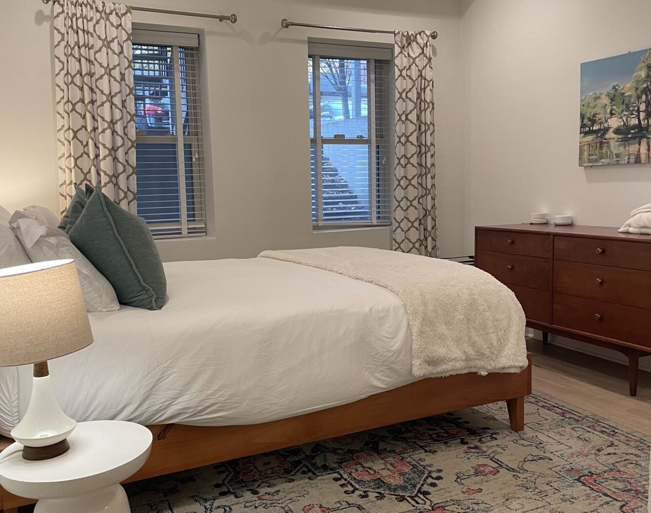 Luxe 2BD/2BA Townhouse in Hip Area - Near Metro 1