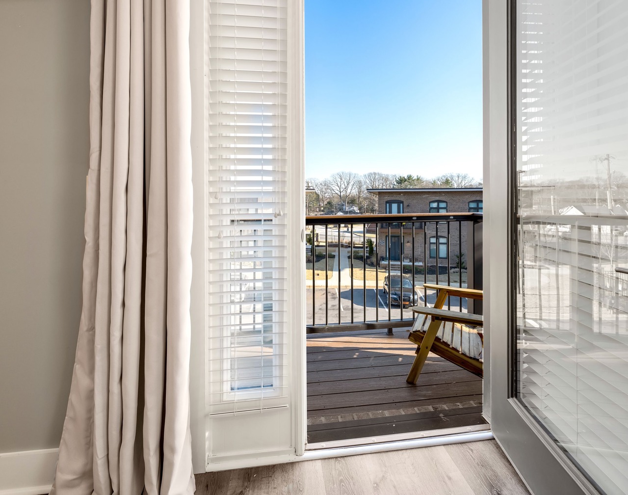 Spacious Loft Style Condo with King Beds! Must see 1