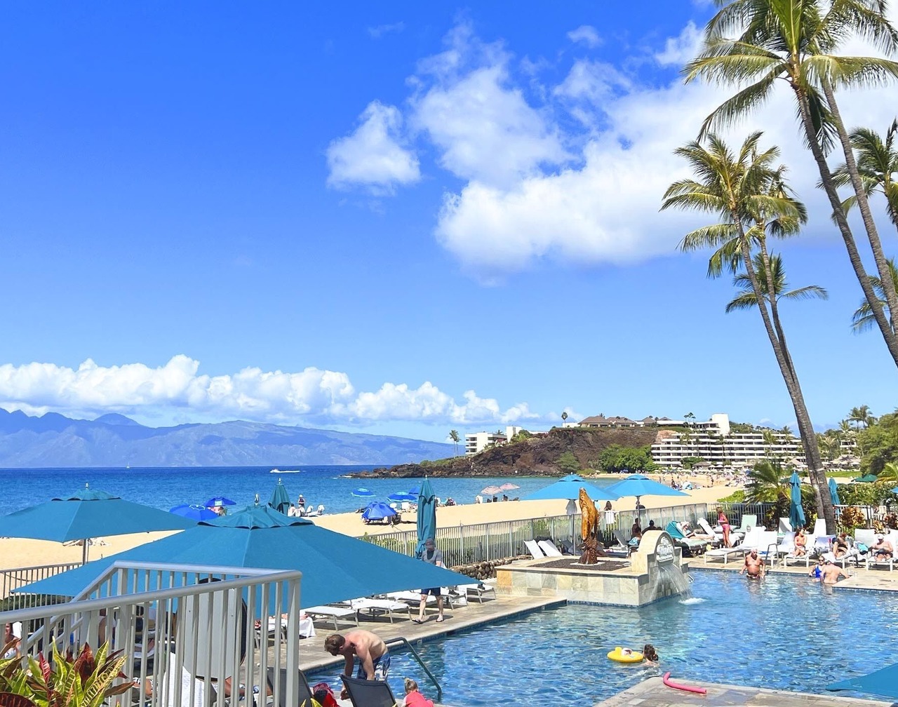 The Whaler Resort: Suite 319~Enjoy Stunning Center Courtyard & Ocean Views 1
