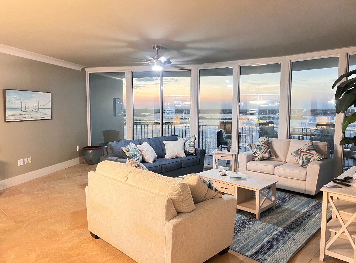 ASK ABOUT DISCOUNTS! D904 NEWLY RENOVATED 3 Bedroom Unit with Amazing bay views! 1