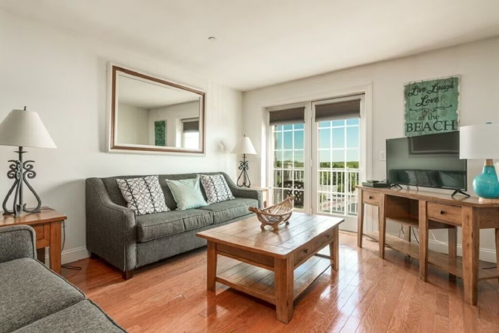 3 Bedroom Condo in the Heart of Old Orchard Beach Unit 502 1