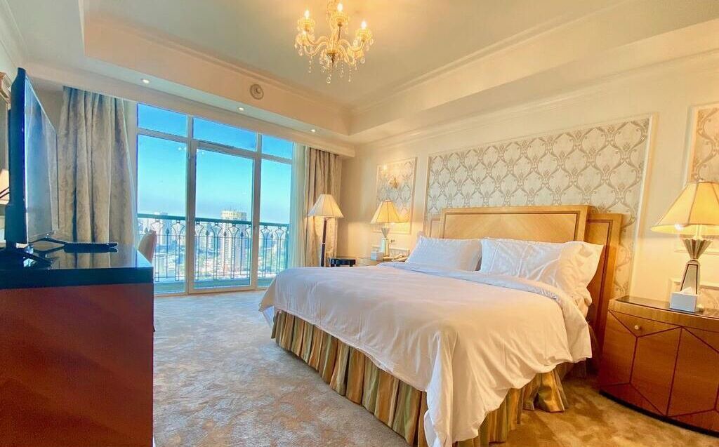 Chez Haytham Four Seasons Nile Plaza Luxury Holiday Living in the Heart of Cairo 1