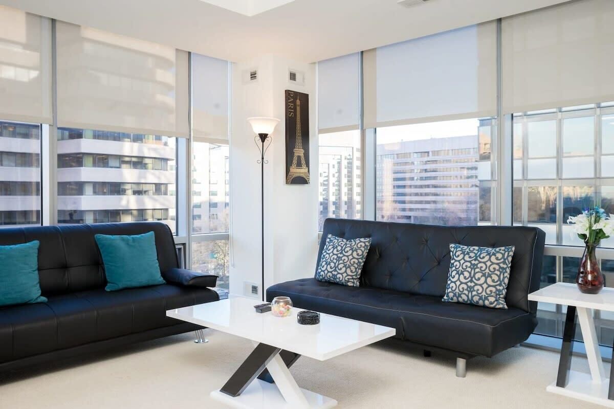 Furnished Apartment in Crystal City near Pentagon 1