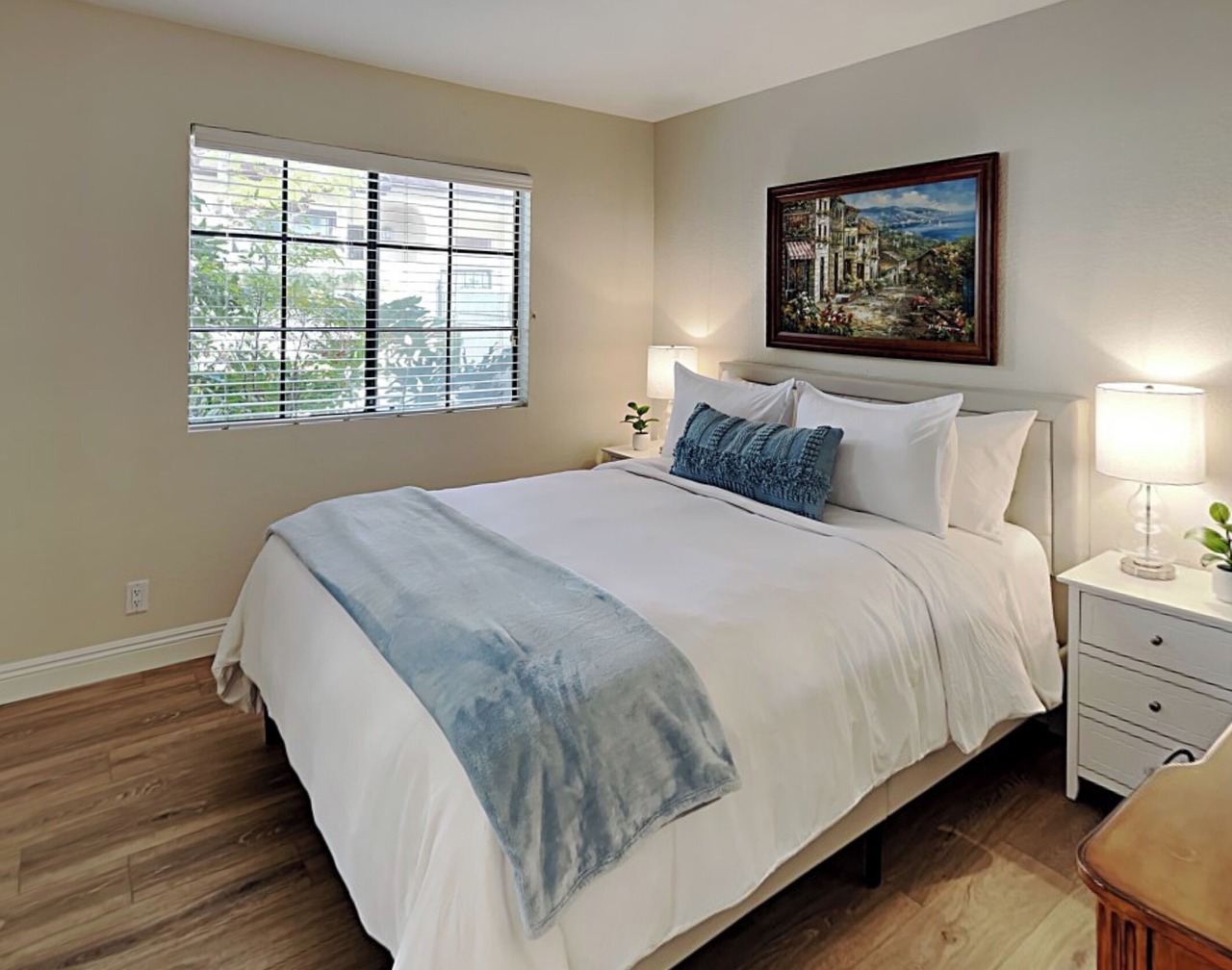 Brand NEW Remodel Single Level 2 Bd 2 Ba 2 Car Garage POOL UTC La Jolla Close to UCSD! 1