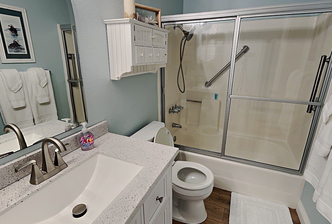 Brand NEW Remodel Single Level 2 Bd 2 Ba 2 Car Garage POOL UTC La Jolla Close to UCSD! 1