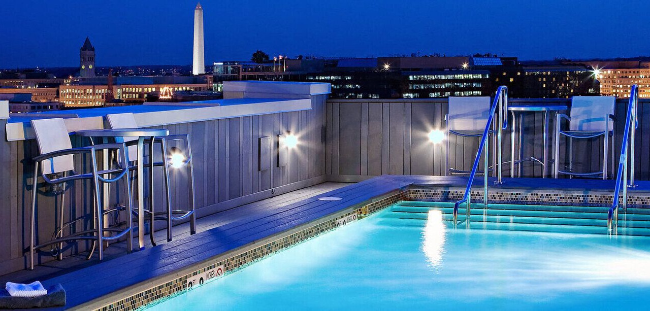 Hip Mount Vernon 1BR w/Pool & Gym, walk to Smithsonian, by Blueground 1