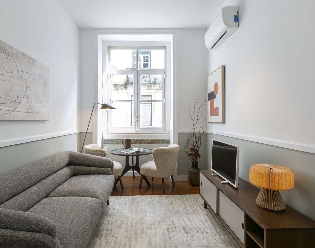 ✨Contemporary Flat with Great Design & Comfort at Downtown! 1