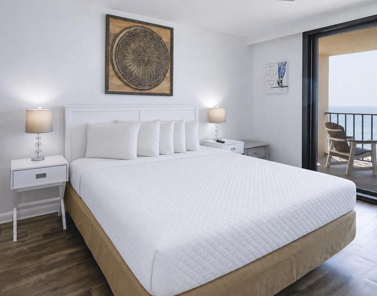 WEEKLY SPECIALS! 2BR @ Phoenix 3 1