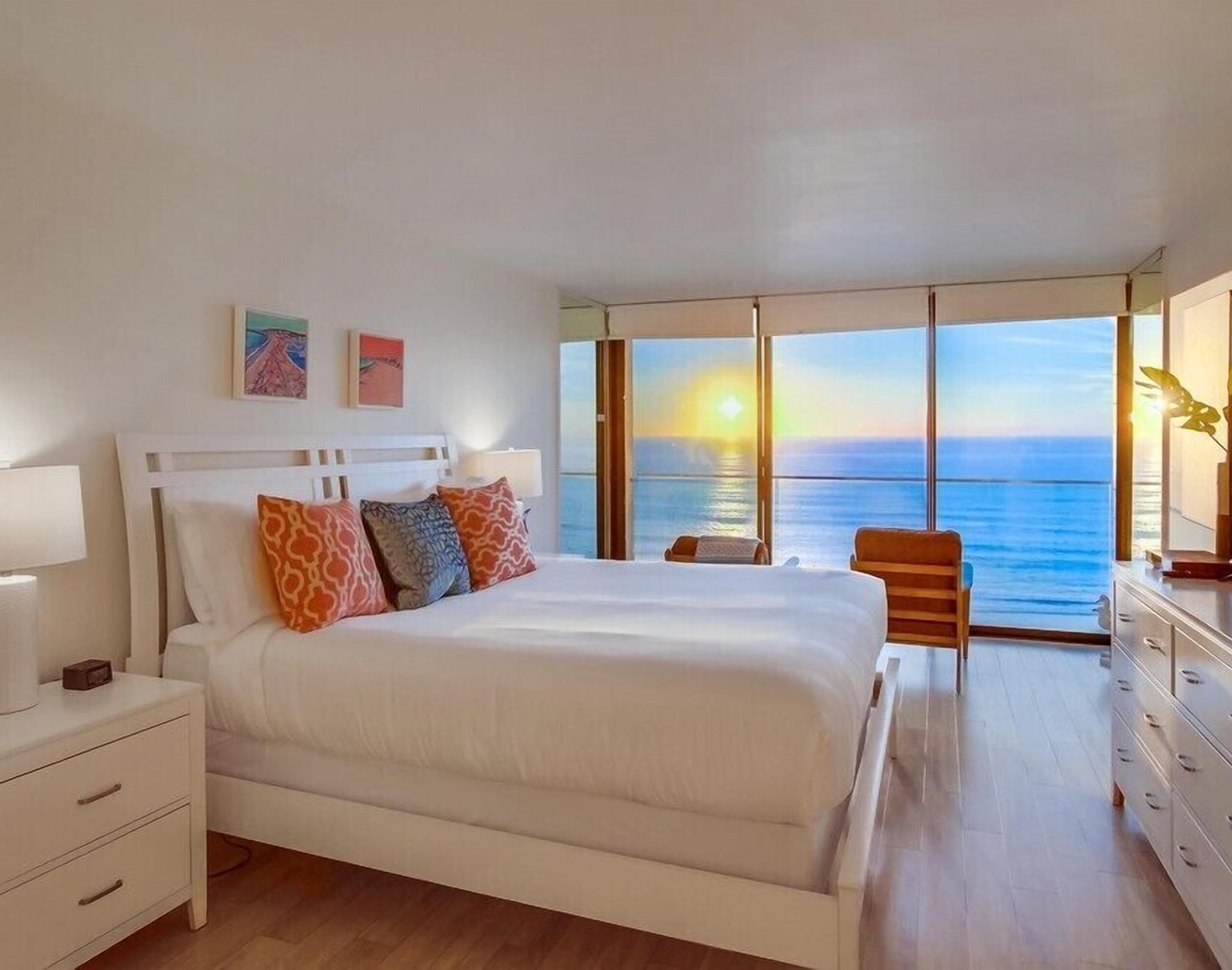 WOW 10th Fl Corner Unit * Ocean Views * Pool + Hot Tub 1