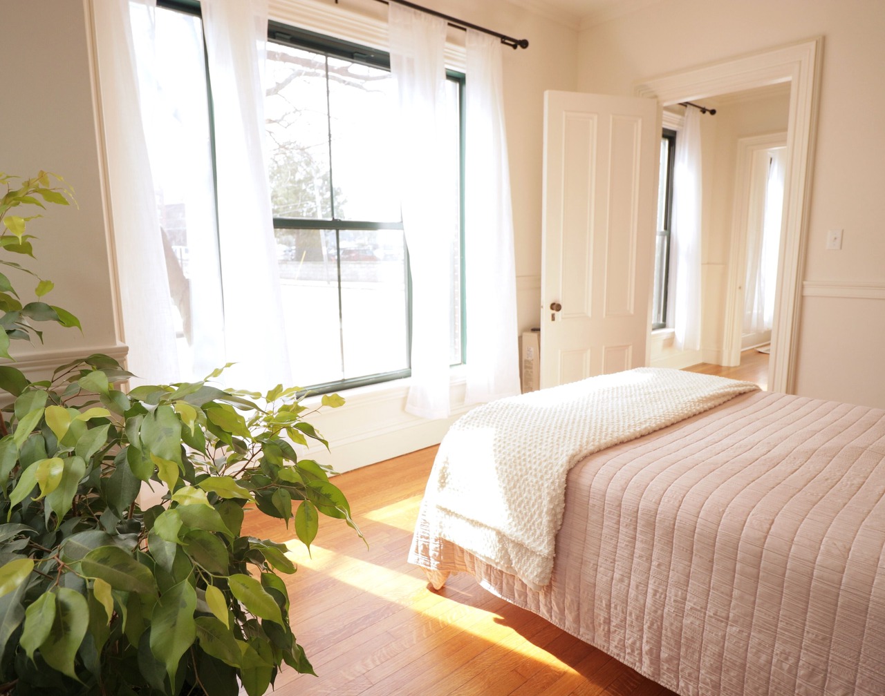Morrill Mansion Inn | 8 | Self Check In | Parking 1