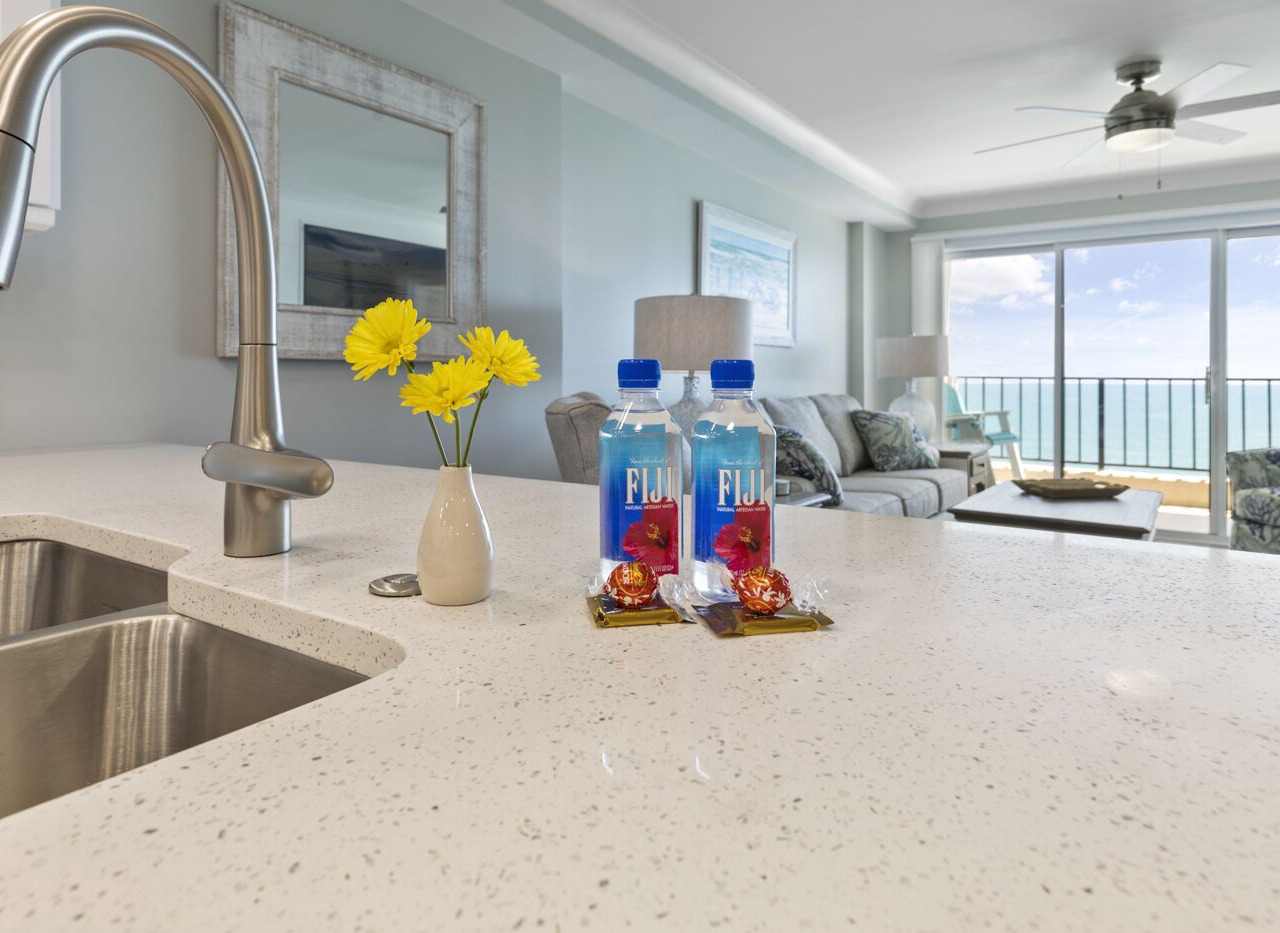 Atalaya Towers 1205. Luxury oceanfront suite with stunning views! 1