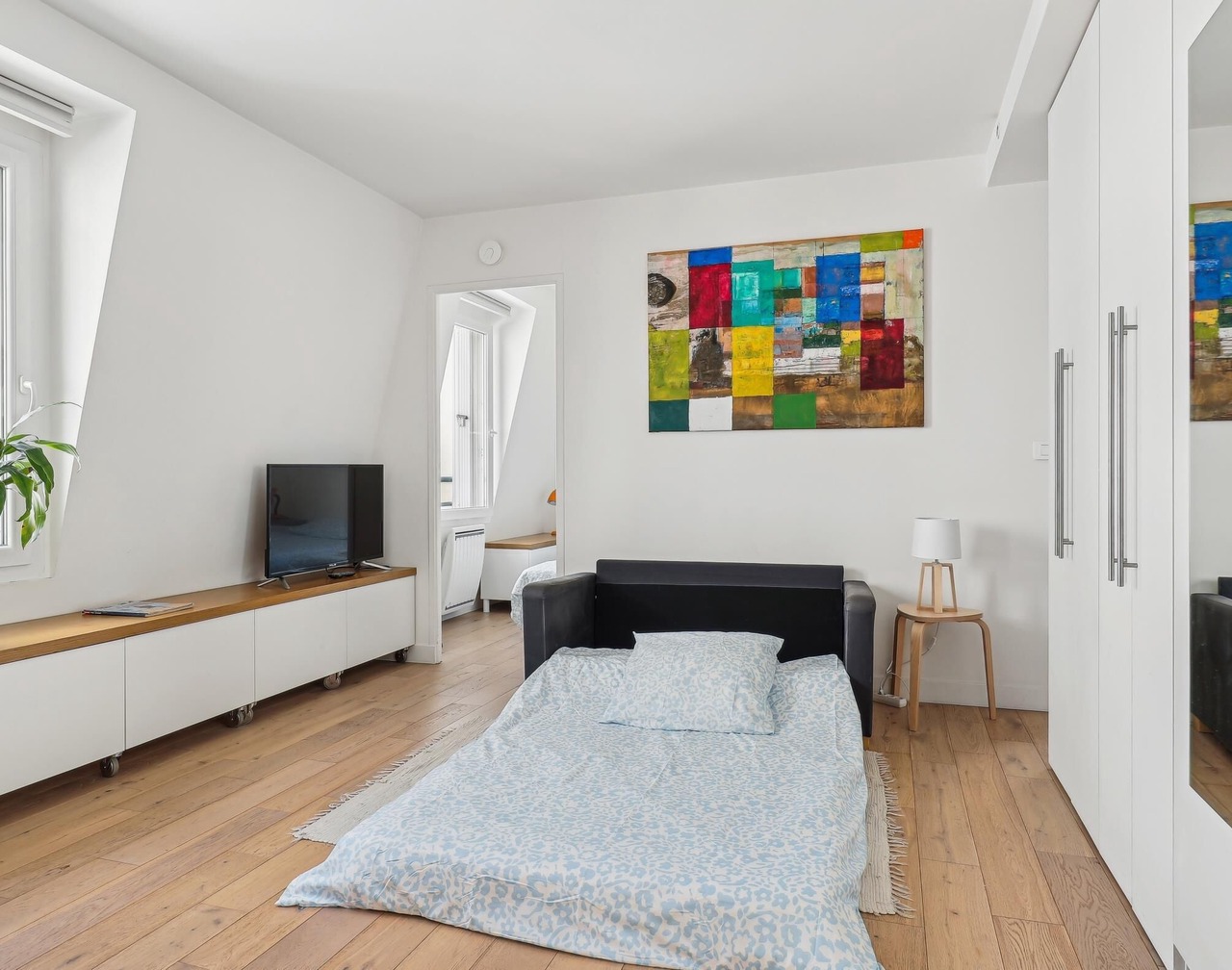 Nice apartment in the heart of Paris by Weekome 1