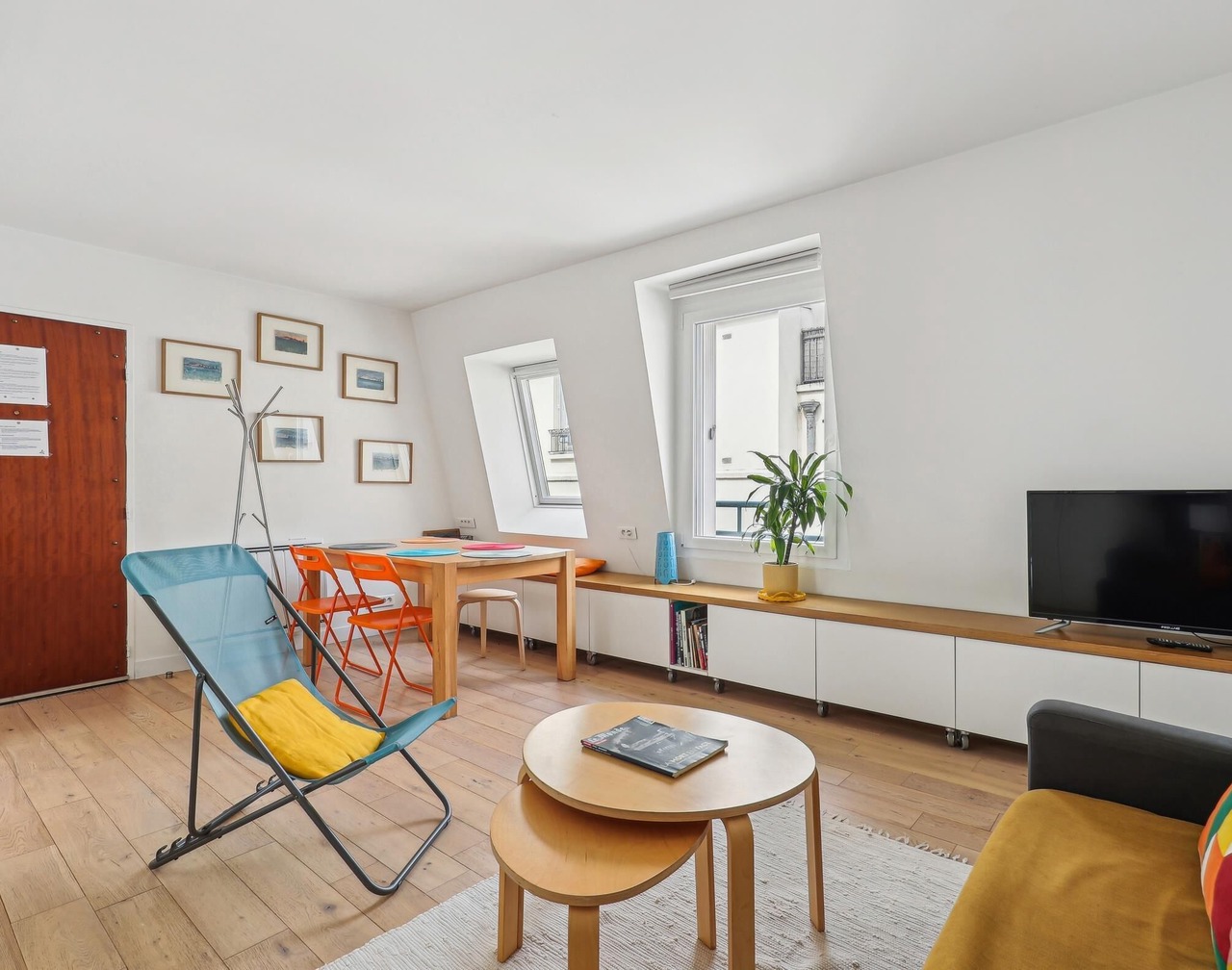 Nice apartment in the heart of Paris by Weekome 1
